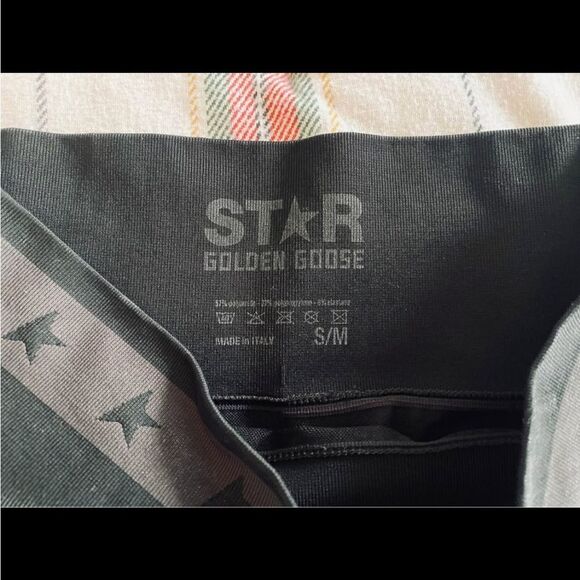 Golden Goose Black Star Leggings and Workout Top size S/M - Picture 8 of 9